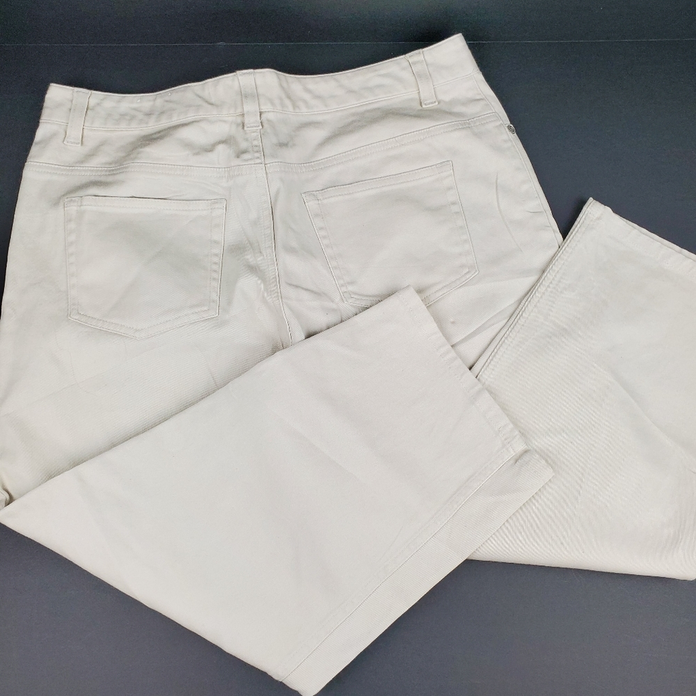 Sonoma Stretch Light Tan Cropped Pants - Picture 3 of 3